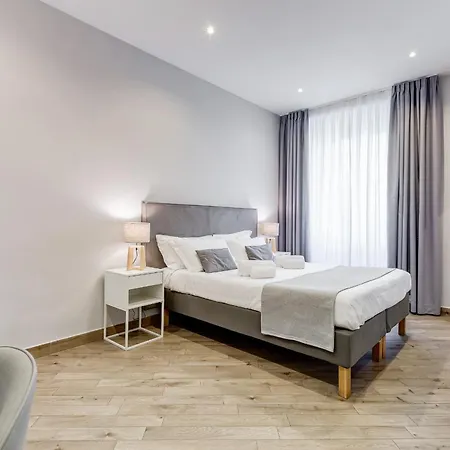 Guest house Colonna Luxury 2*