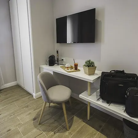 Colonna Luxury 2* Rome