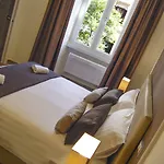Konukevi Colonna Luxury Roma