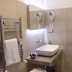 Konukevi Colonna Luxury 4*